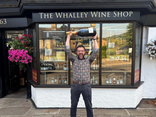 Tom Jones: Looking Back, Forging Ahead  - Harpers Wine & Spirit Trade News